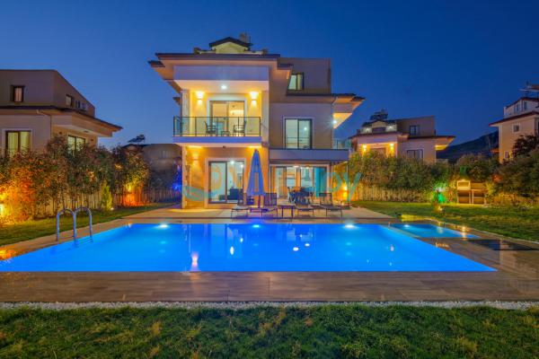 Villa Lavanta Fethiye: Luxury 6-Person Villa Rental near Hisarönü Bar Street